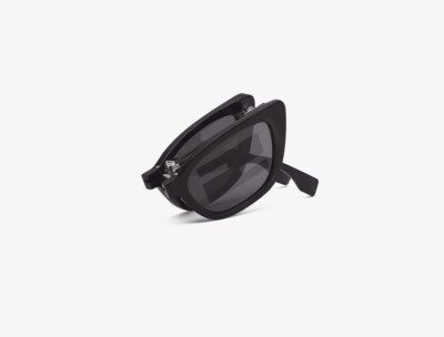 Pre-owned Fendi Fe40089i 01c Sunglasses Shiny Black Frame Smoke Mirror Lenses 53mm In Gray