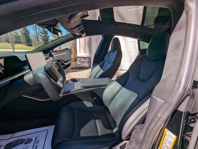 image 10 of interior