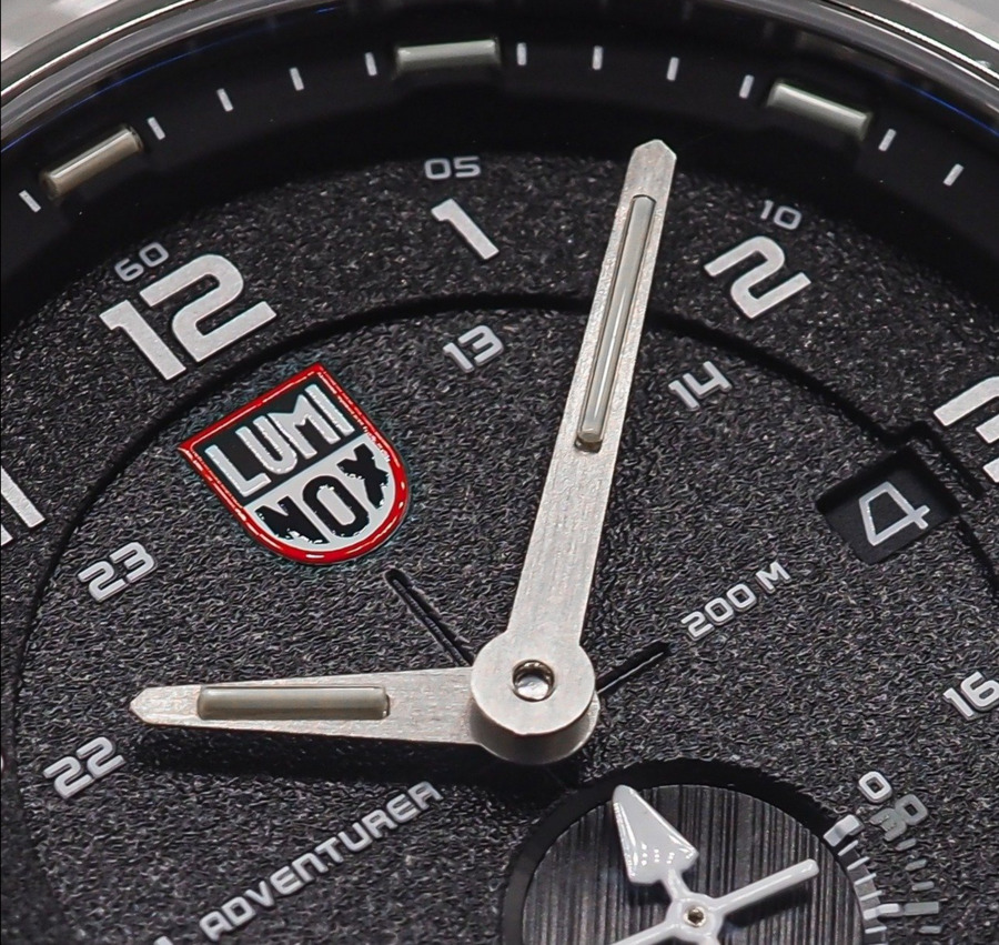 Pre-owned Luminox Xl.1762 Atacama Adventurer Sapphire Crystal Black Dial Men's Field Watch