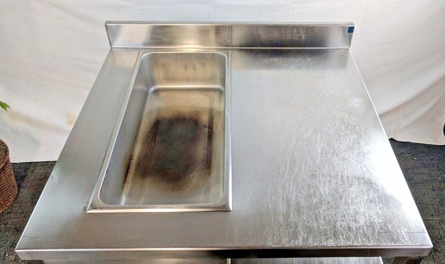 Wells Commercial Prep Table w/ Warming Oven and Electric Steam Bin - WORKS GOOD
