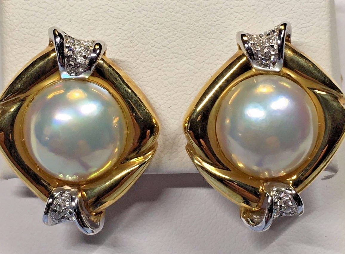 MABE PEARL EARRINGS WITH DIAMONDS SET IN 18KT YELLOW GOLD RETAIL $ 1995.00