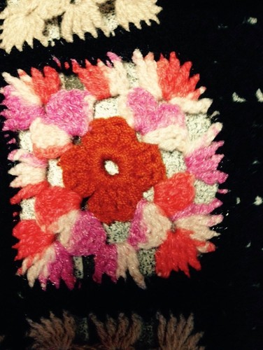 Vintage Hand Crochet Granny Squares Throw or Twin Blanket Size 45 X 31 Cross