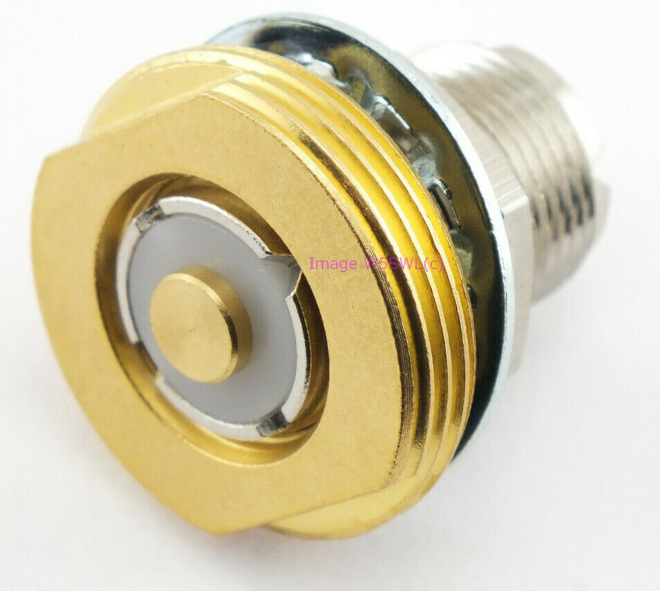 NMO to UHF Female 1