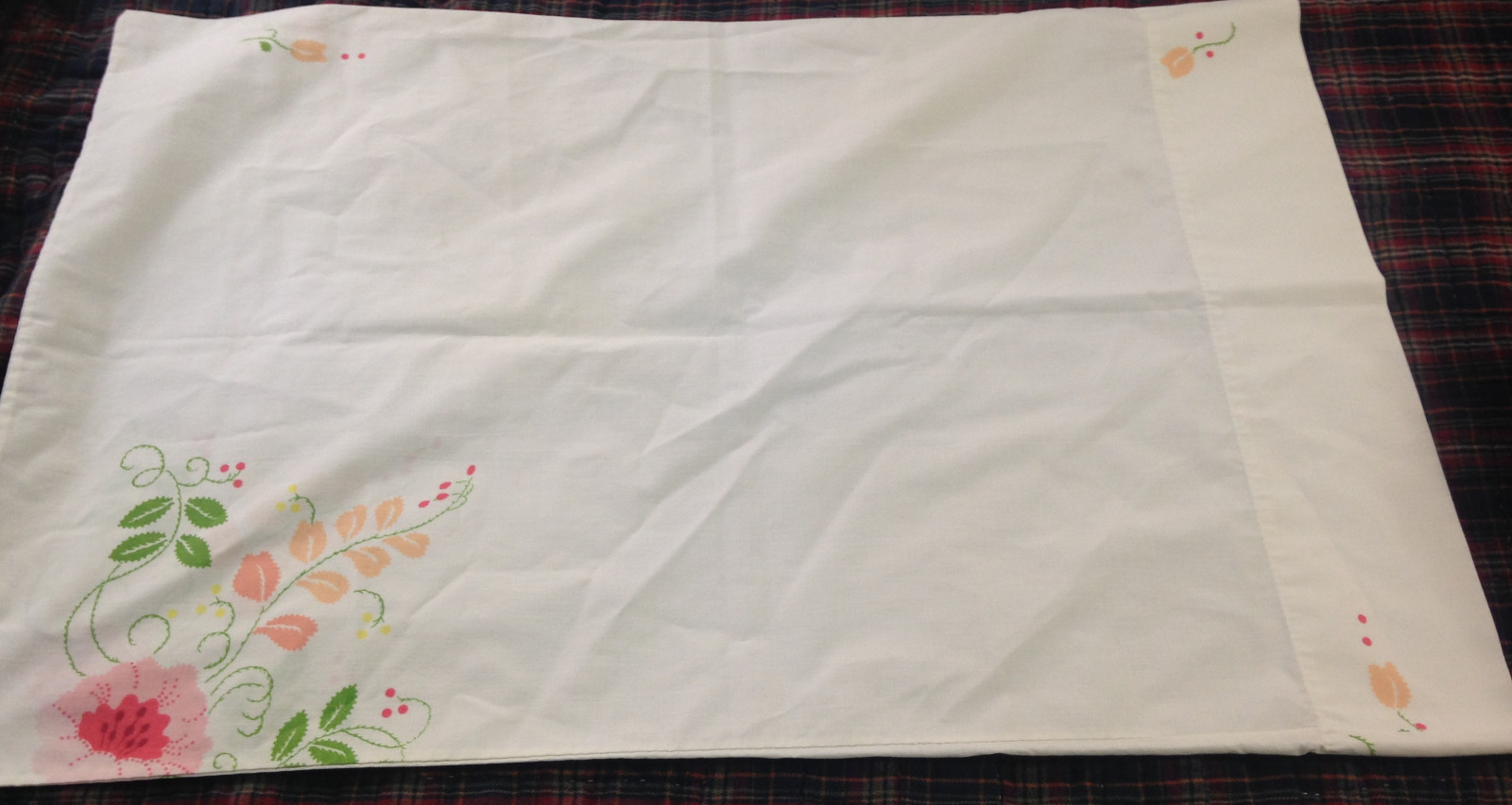 Vintage Fieldcrest Perfection Floral Pillowcase