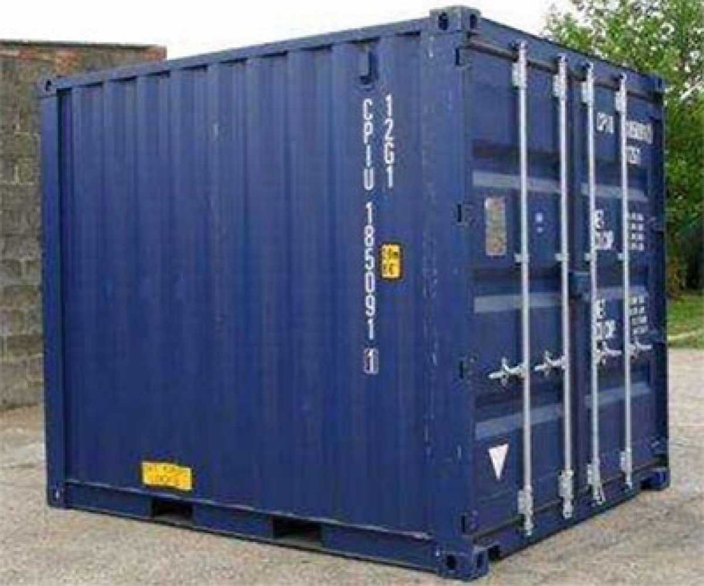 80 Sq Ft storage container to rent in Swindon (SN1) in Swindon