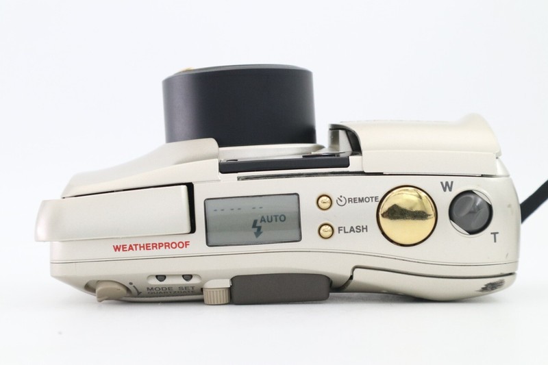 OLYMPUS μ [mju:] ZOOM 105 DELUXE Point & Shoot Film Camera