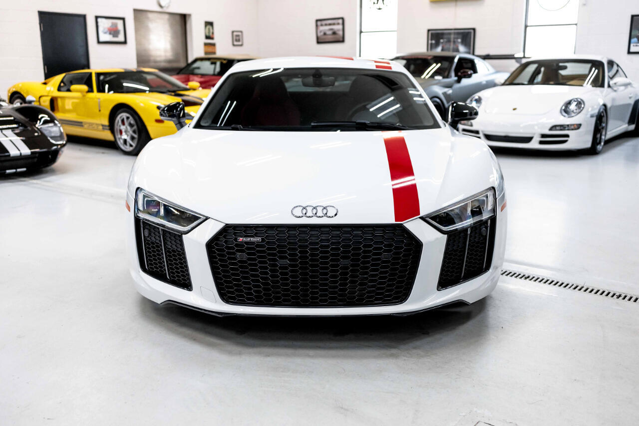 Owner Audi R8 White with 7934 Miles, for sale!