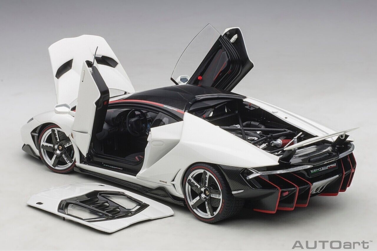 1/18 Lamborghini Centenario Solid White W/Carbon Top Model 1/18 Lamborghini Centenario Solid White W/Carbon Top Model