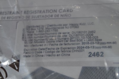 Doona Infant Car Seat With Wheels & Latch Base – Dune Baige (Stroller & Car seat