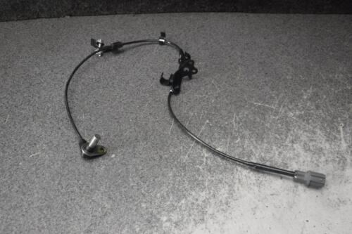 05 Kawasaki Ninja ZX10R ZX-10R Rear Left Blinker Signal 34O 05 Kawasaki Ninja ZX10R ZX-10R Rear Left Blinker Signal 34O