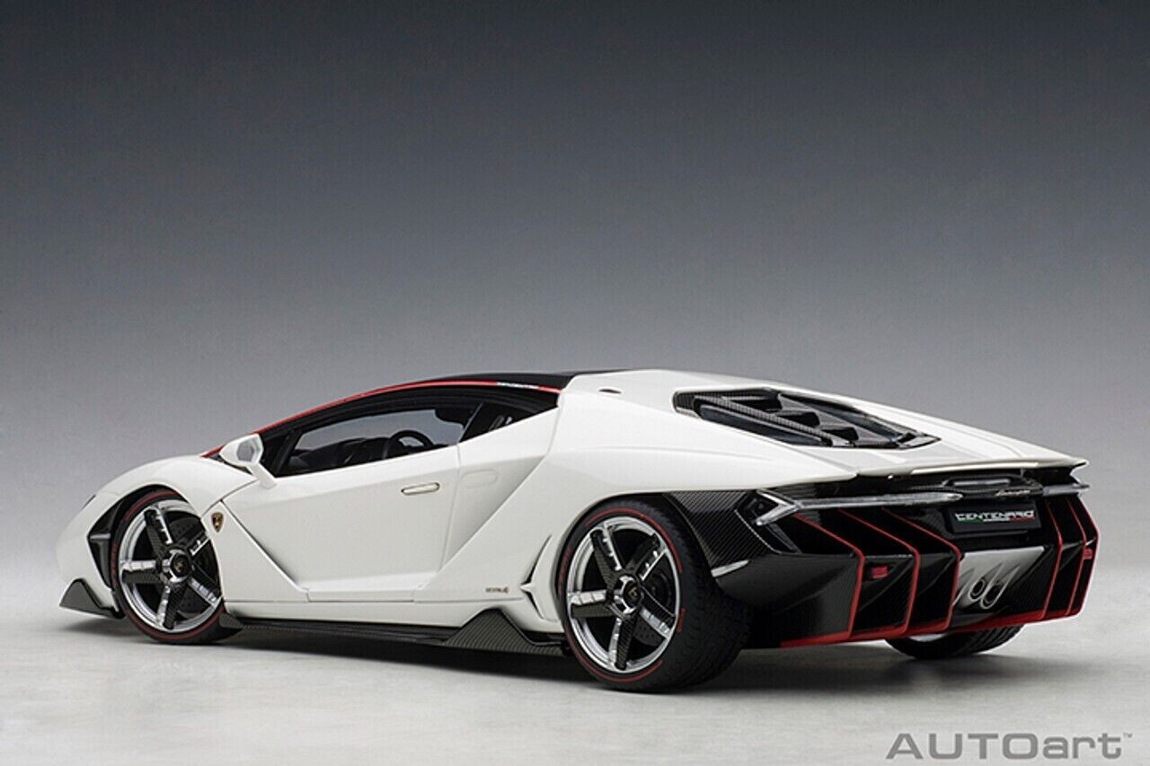 1/18 Lamborghini Centenario Solid White W/Carbon Top Model 1/18 Lamborghini Centenario Solid White W/Carbon Top Model