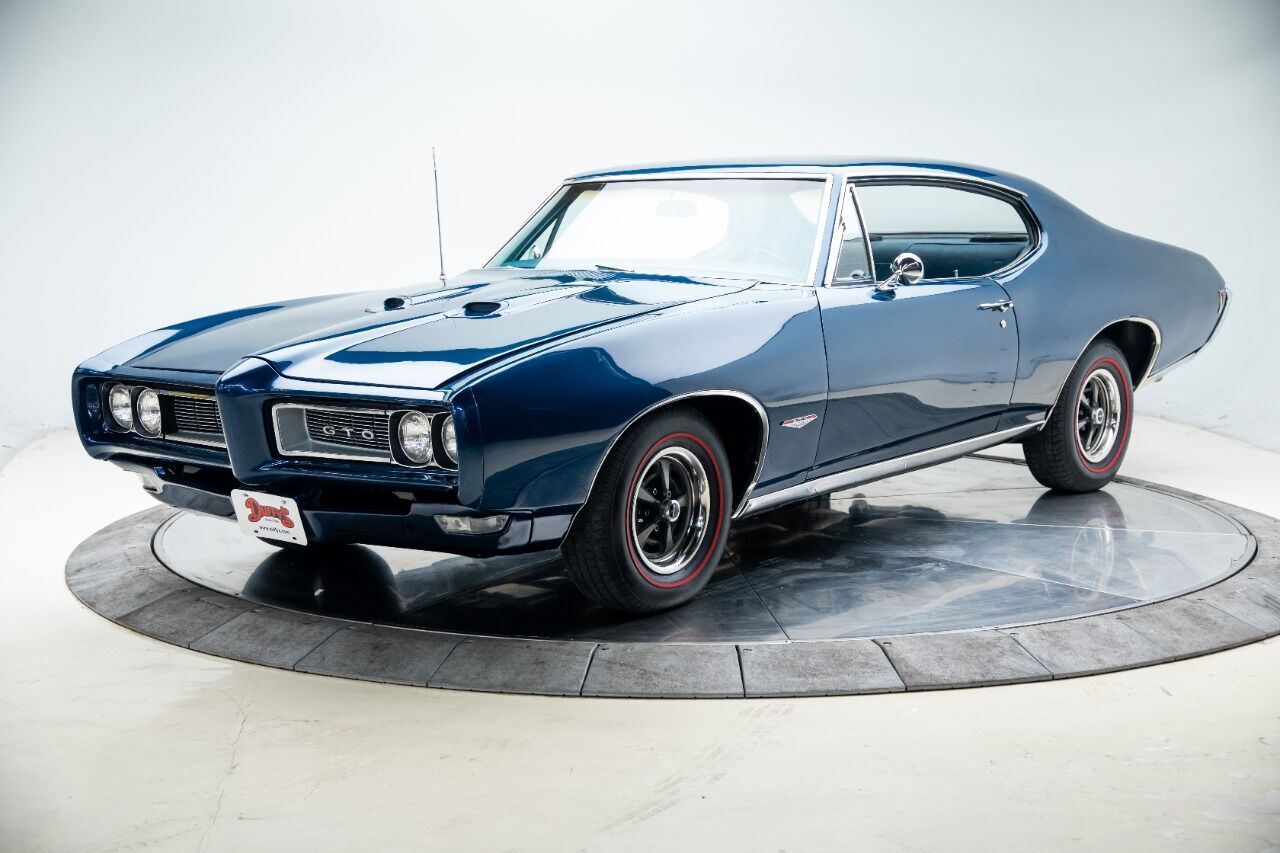 1968 Pontiac GTO  V8 6.6L Automatic Coupe Blue