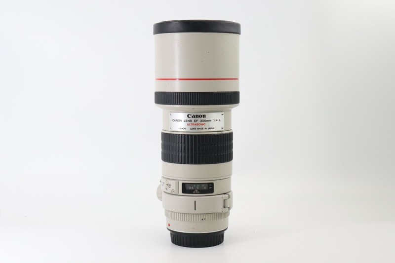 Canon EF 300mm F/4 L USM Telephoto AF Lens from Japan