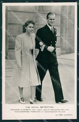 England Royalty Queen Elizabeth II real photo cartolina postcard KS8902