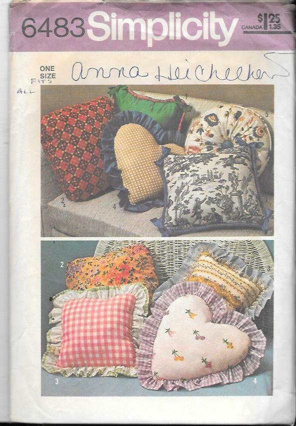Vintage Simplicity #6483 Throw Pillows One Size 