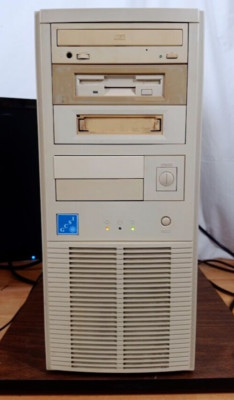 Vintage GCSI Desktop Computer VS440FX Motherboard Intel 65MB RAM No BIOS