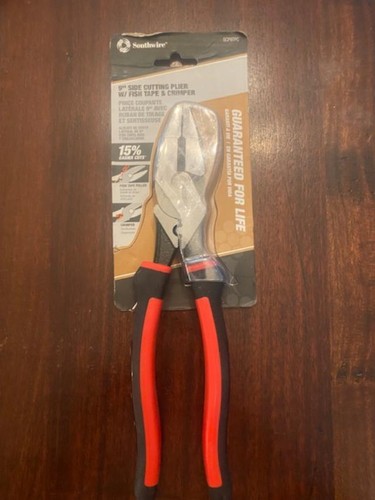 Southwire SCP9TPC High-Leverage Lineman's 9.5-in Electrical Side Cutting Pliers