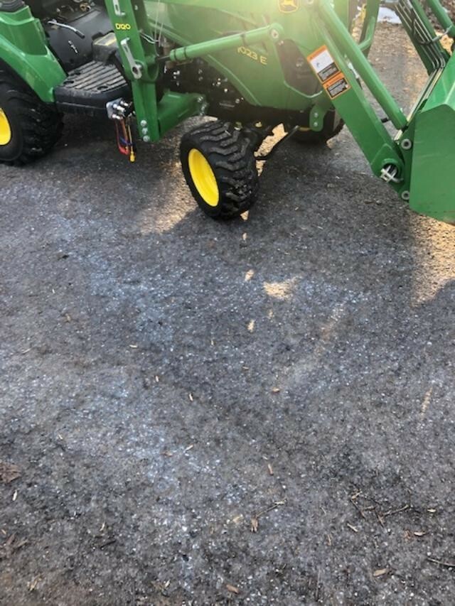 John Deere 1023E Tractor with Loader