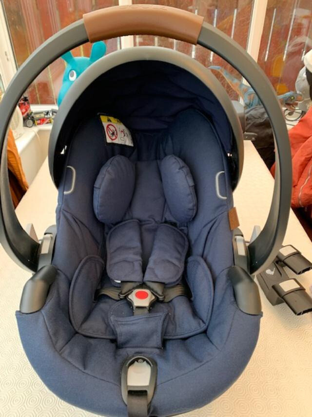 Joolz Besafe iZi Go Modular Car Seat and Modular Isofix Base & Adapters