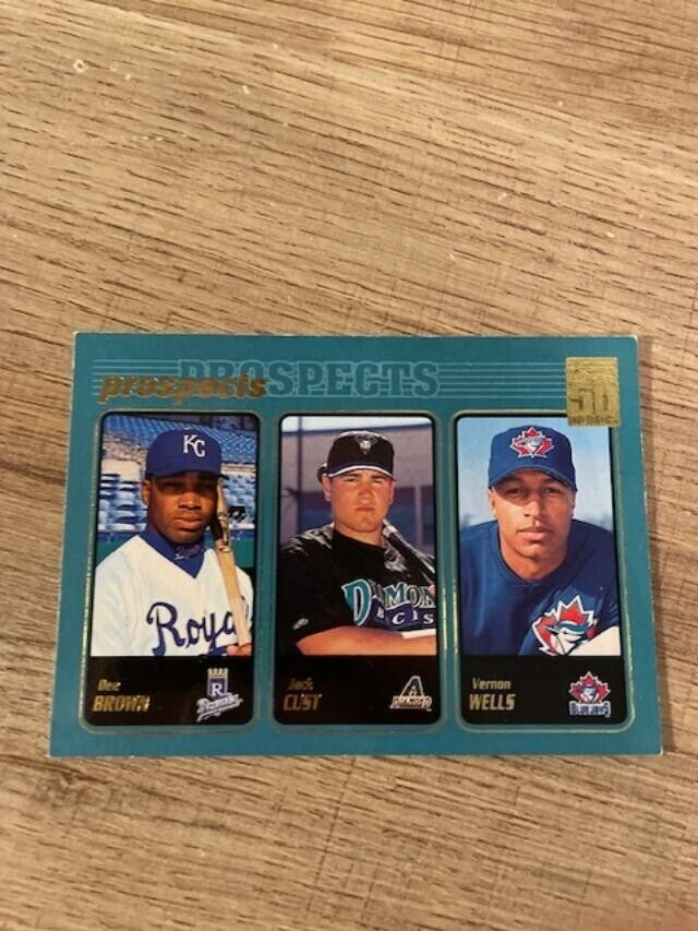 Vernon Wells/JACK CUST/DEE BROWN 2001 Topps Prospects Rookie BSBL Card #736. rookie card picture