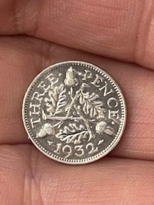 1932   UK GB 3 PENCE .50 SILVER  KM# 831 George V AU COIN