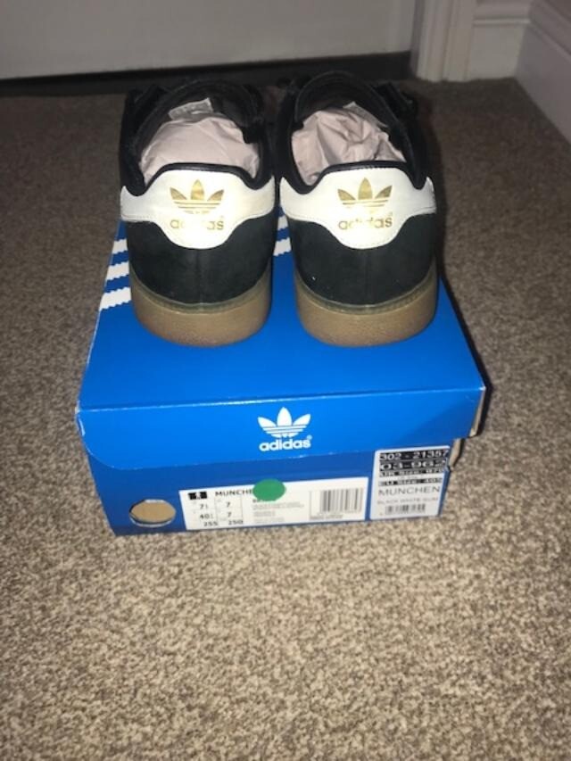 {keywor d} original adidas