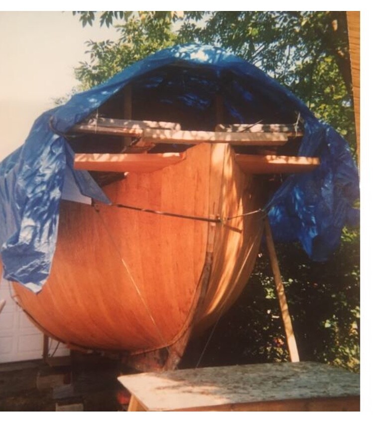 Chinese Junk sailboat with new 25 horse diesel