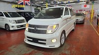 Nissan Elgrand 3.5 Highway Star High Perfor by Autech Petrol Automatic