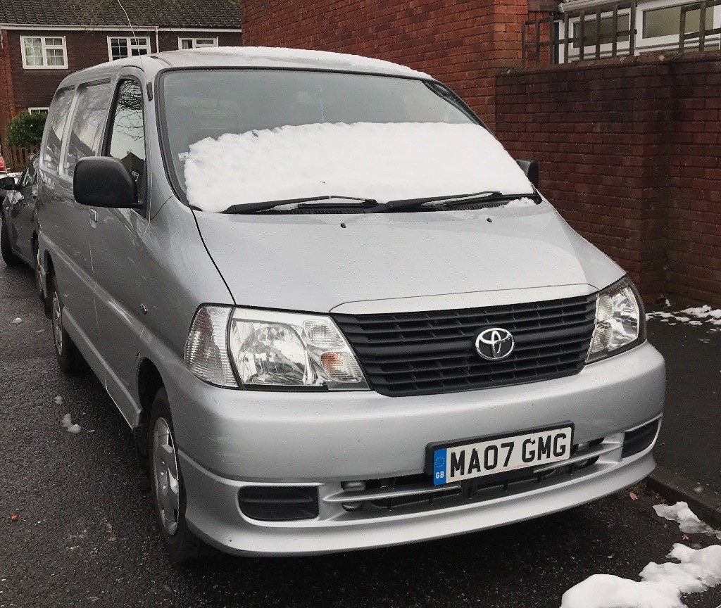 Toyota hiace 2007