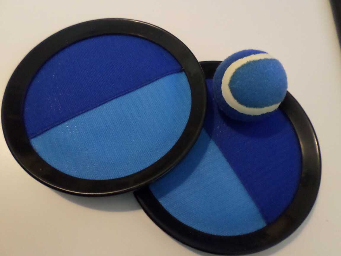 Klettballspiel Set 2 Teller,1 Ball,19cm Freizeit Werfen Outdoor Kinder Spielzeug