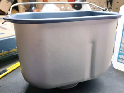 Oster Bread Maker BM-1 Replacement Parts Only - Pan & Paddle Mixing Blade 