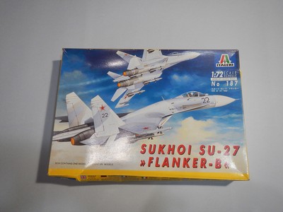 ITALERI SU 27 FLANKER B SCALA 1/72 LEGGI DESCRIZIONE