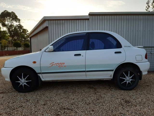 Mazda 121 1992