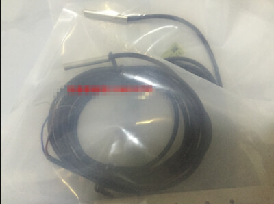 1PC New OMRON  E2E-C06N04-MC-C2 free shipping  #LRR