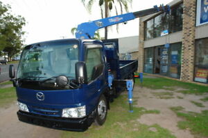 2002 WH MAZDA TITAN TRUCK WITH 2.3 TON TADANO 4 STAGE RUNNING ROPE CRANE WITH A 8.6 METER REACH. 4.6 Arundel Gold Coast City Preview