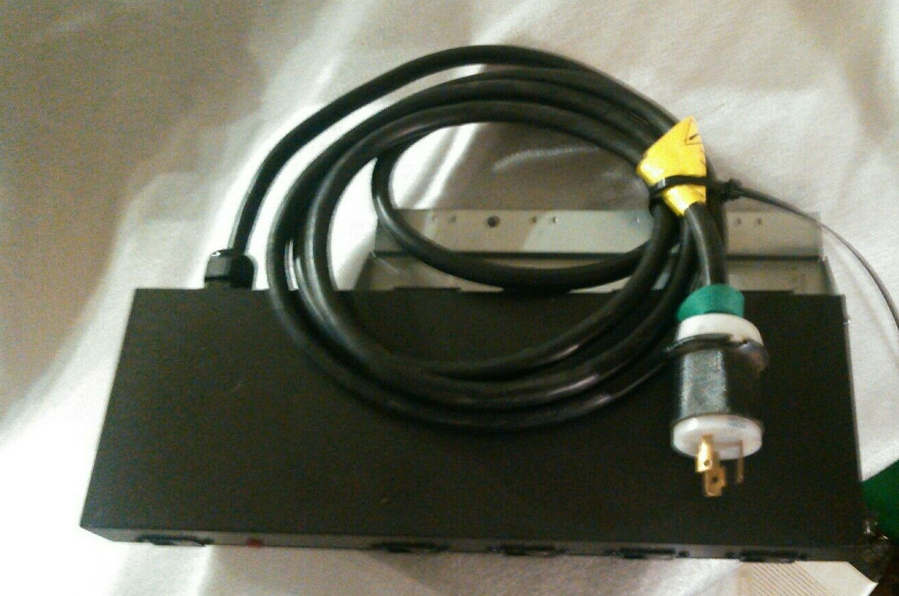 HP 228481-002 EO4501 Modular PDU Power Distribution Control Unit