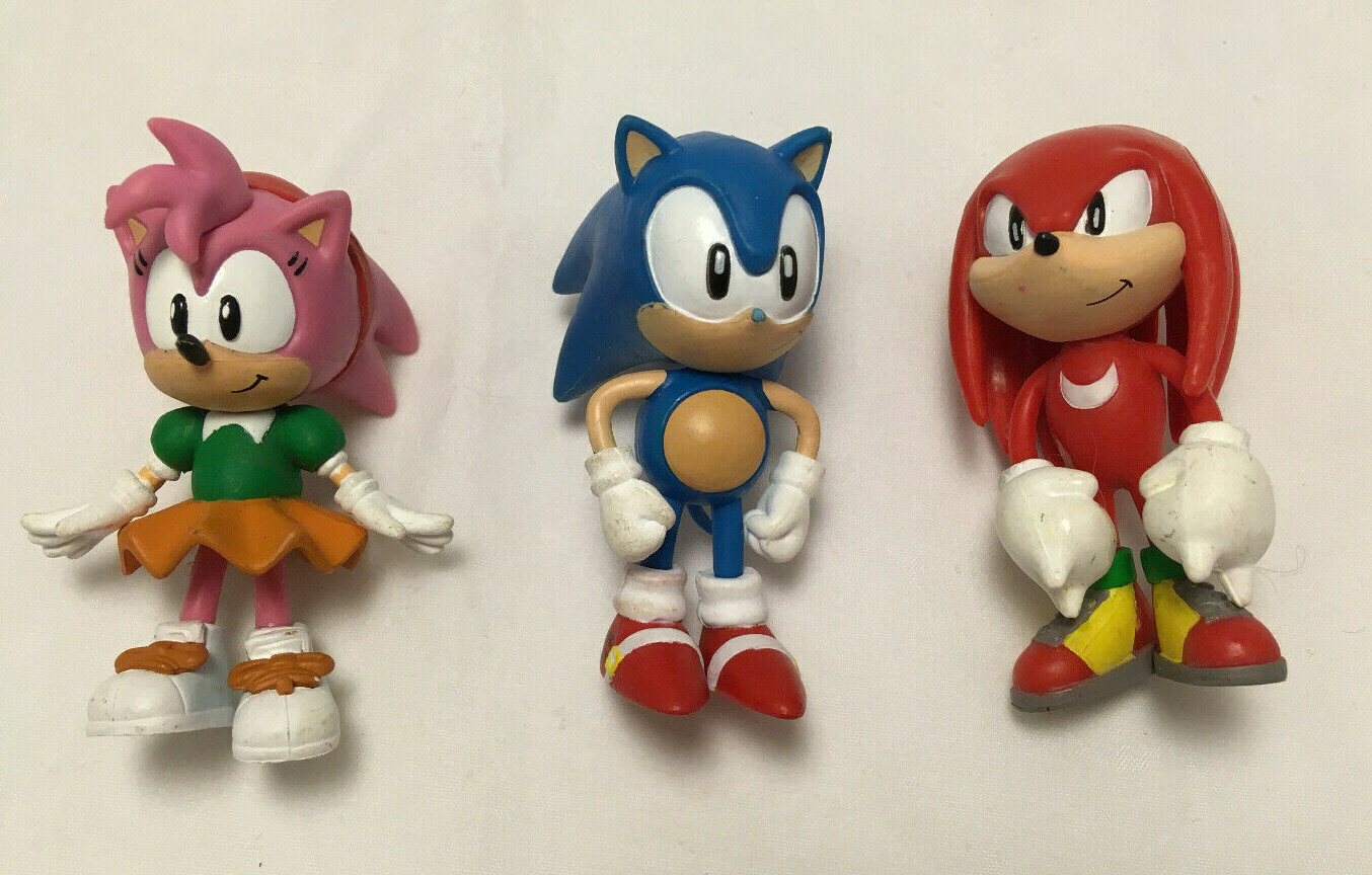 Lot of 3 Sega Jazwares Sonic The Hedgehog Figures - Sonic