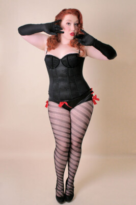 12 Pairs Spiral Pattern Tights Black S/M - M/L Stock Clearance