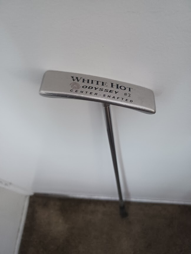 ODYSSEY WHITE HOT #5 CENTER-SHAFTED 2ドット Odyssey White Hot 5 Center Shaft Putter (D-52438345204