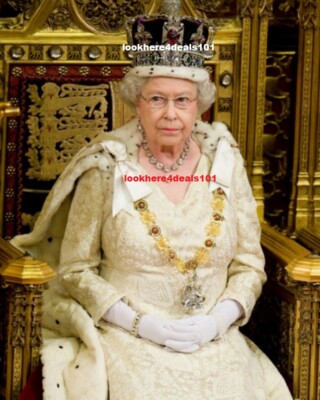 QUEEN ELIZABETH Photo 5x7 Royal London England Great Britain Collectibles