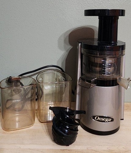 Omega VSJ843RS Low Speed Masticating Juicer