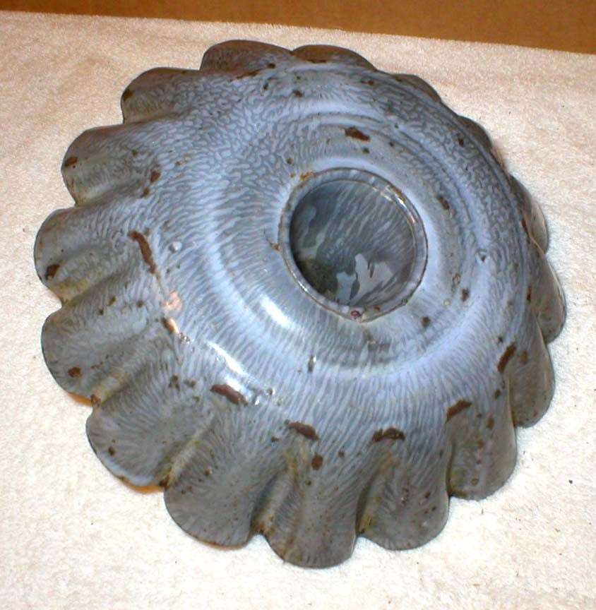 Vintage Gray Graniteware Jello Mold Porcelain