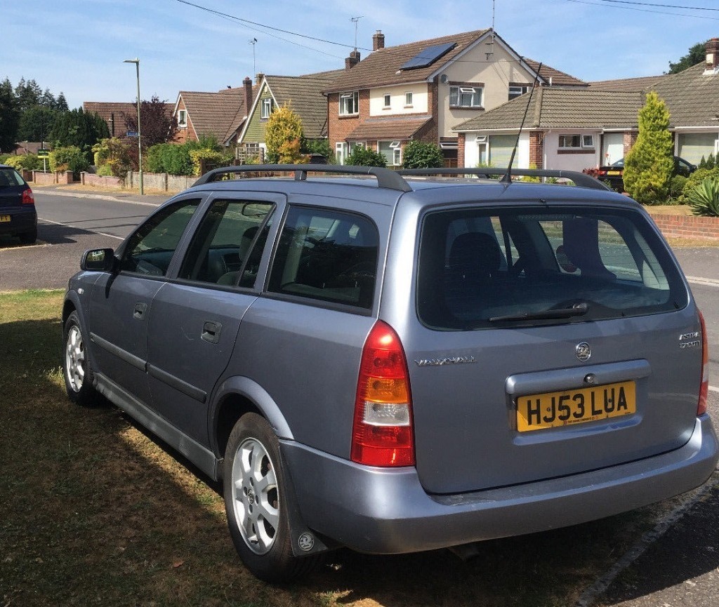 VAUXHALL ASTRA CLUB 1.7 CDTI ESTATE in Cliffs, East Sussex
