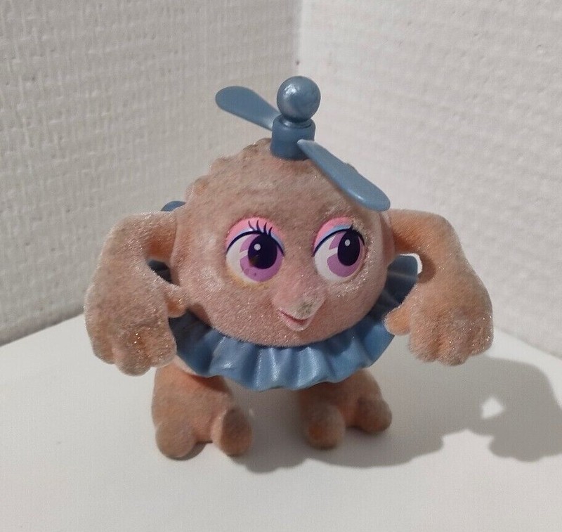 Hasbro 1987 Moon Dreamers Clair De Lune Figurine Squawker Vintage 80 Flocked