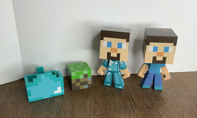 Notch Minecraft Steve & Diamond Ore Edition Poseable Action Figure Grass Block 4