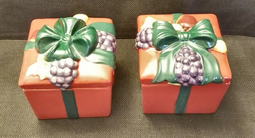 HOMCO Home Interiors Christmas Boxes w- Fruit design like Sonoma Villa Fruits