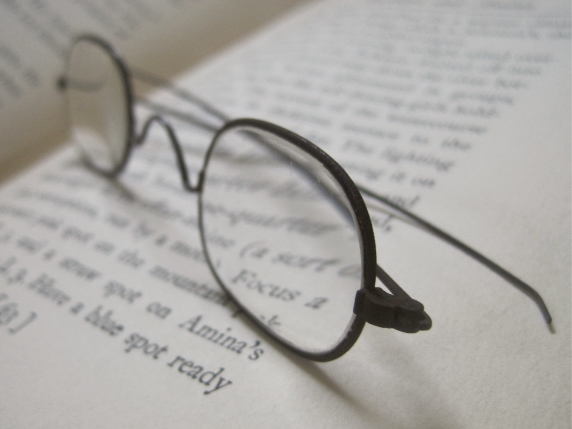 Antique Wire Civil War Era Spectacles Oblong Lens Crank Nose, Old Eye Glasses