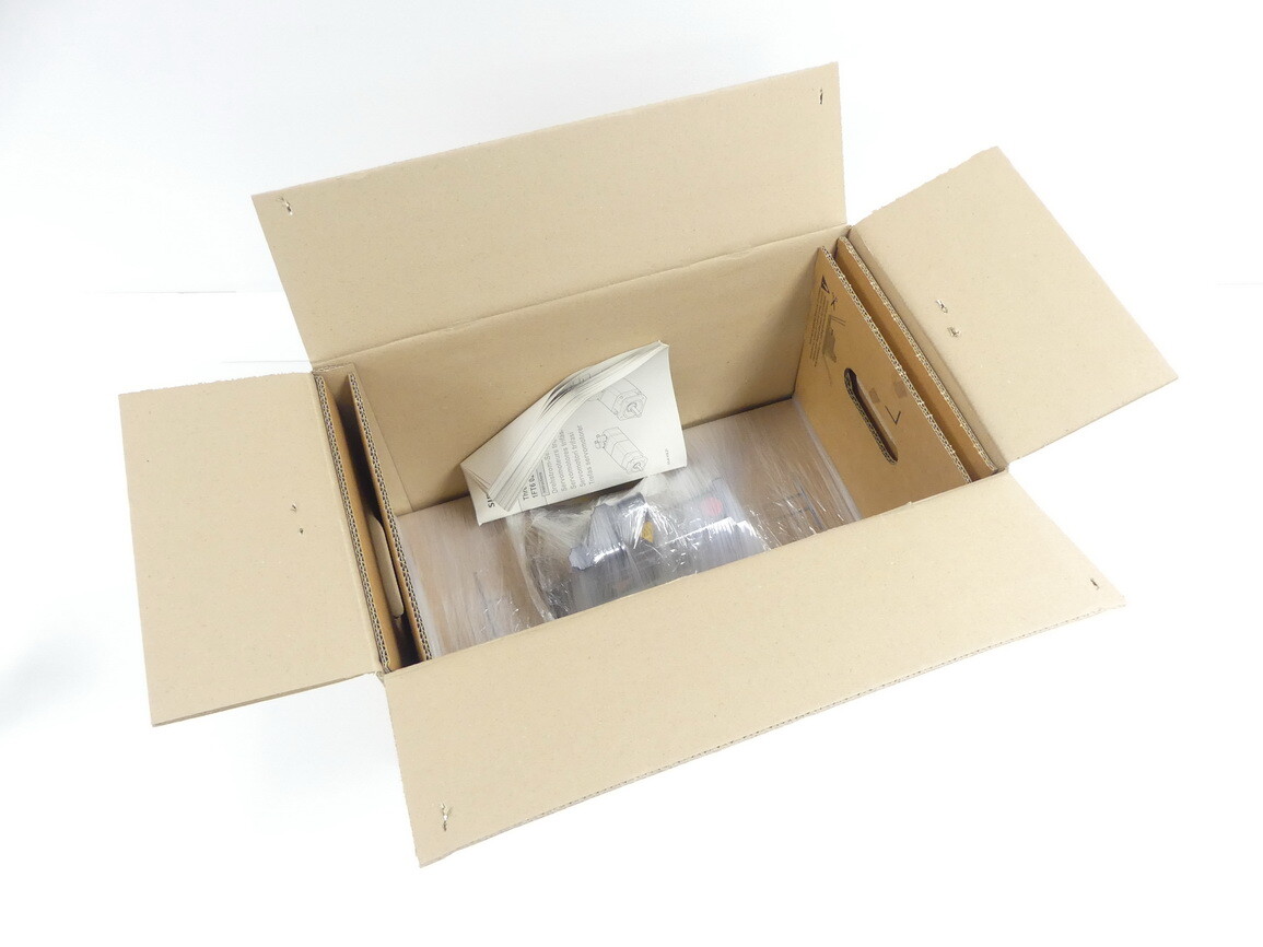 Siemens 1FT6021-6AK71-4HG2 SN:YFWN14037104002 - ungebraucht! -