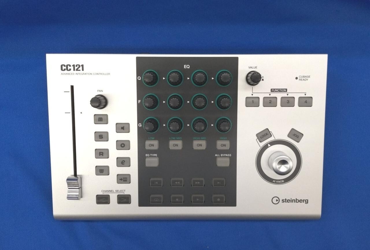 steinberg CC121 フィジカルコントローラー 9999-04325-2__16685.1528302027