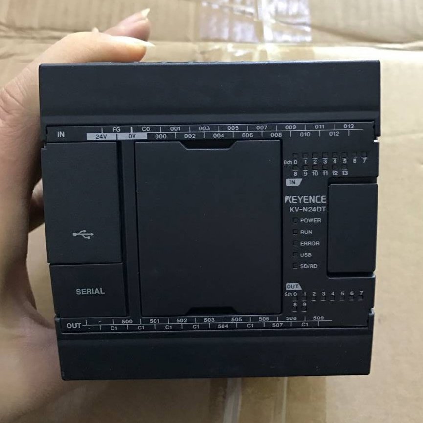 KEYENCE KV-N24DT プログラマブルロジックコントローラ　キーエンス 1PC used KEYENCE KV-N24DT Programmable controller module